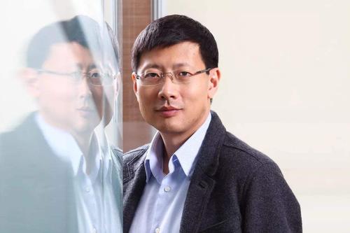 投资之王沈南鹏最难忘的投资项目，他向吴晓波公开自己的投资智慧