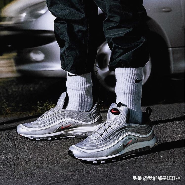 nike air max 97黑银子弹搭配 (nikeairmax97银子弹上市时间)