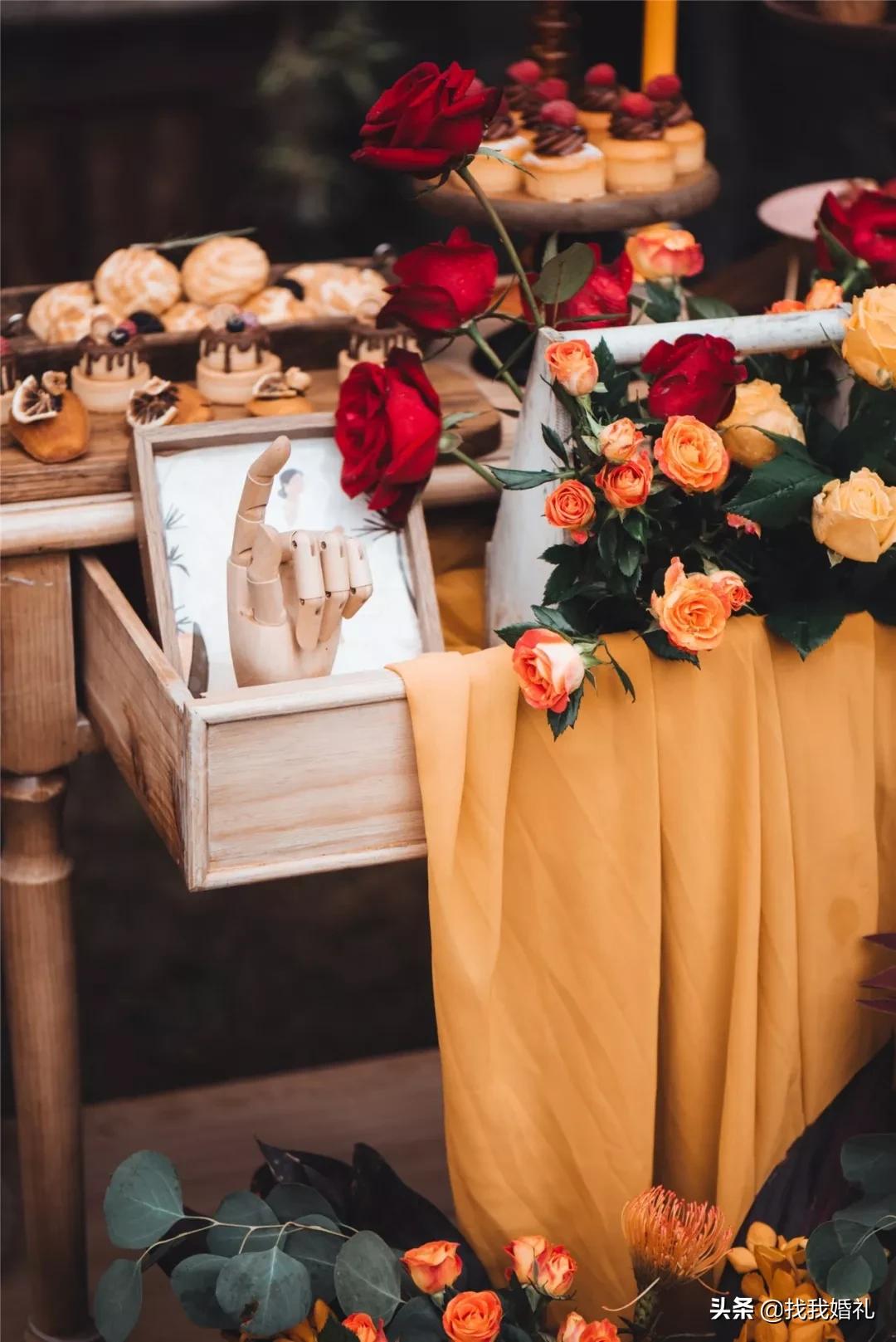 极简西式婚礼户外布置,法式复古婚礼户外效果