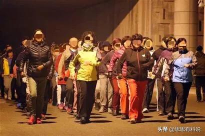 韩国大妈传统发型,韩国大妈和中国大妈的发型的区别