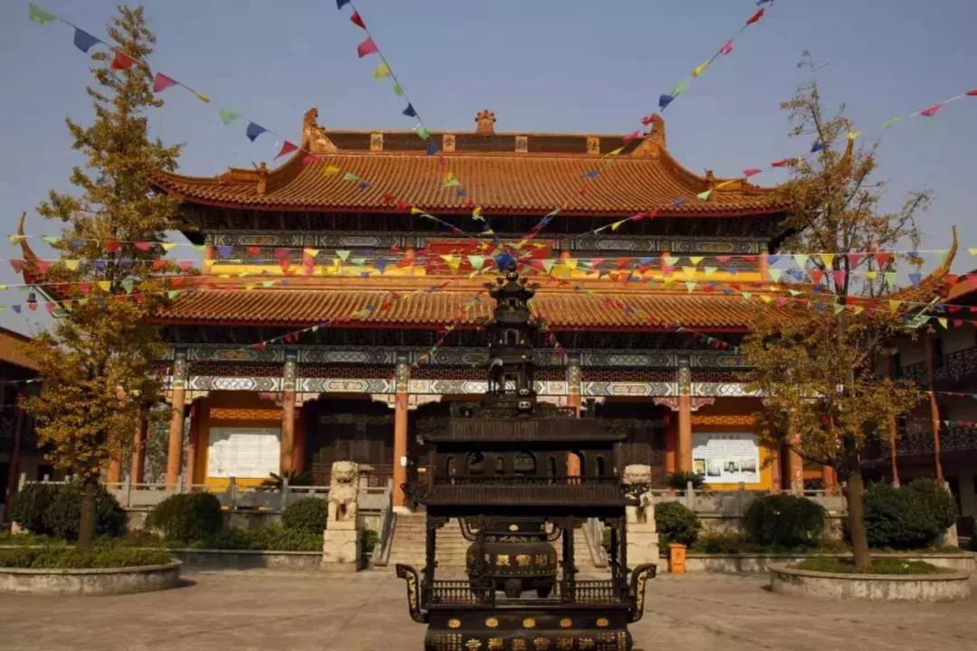 宜兴山里亲子酒店,宜兴山里的酒店