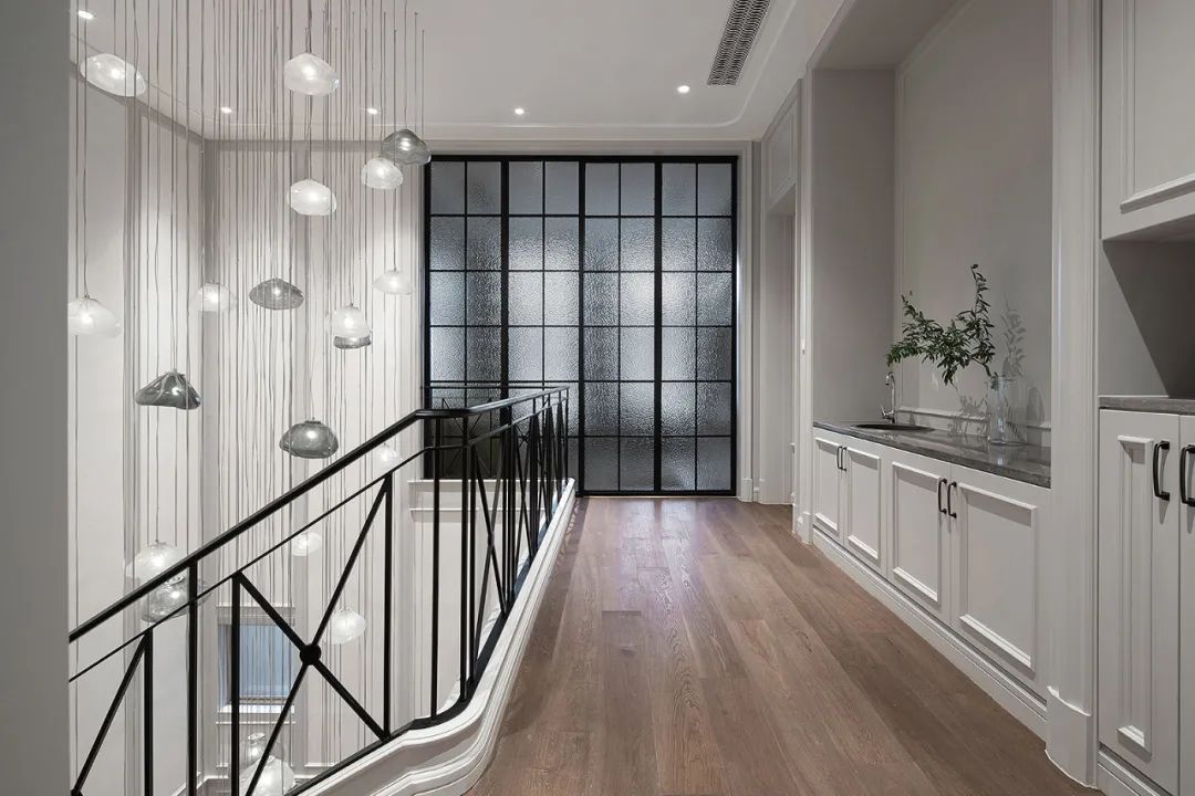 首发|尚层设计：1200㎡独栋别墅，是栖居地，更是精神家园