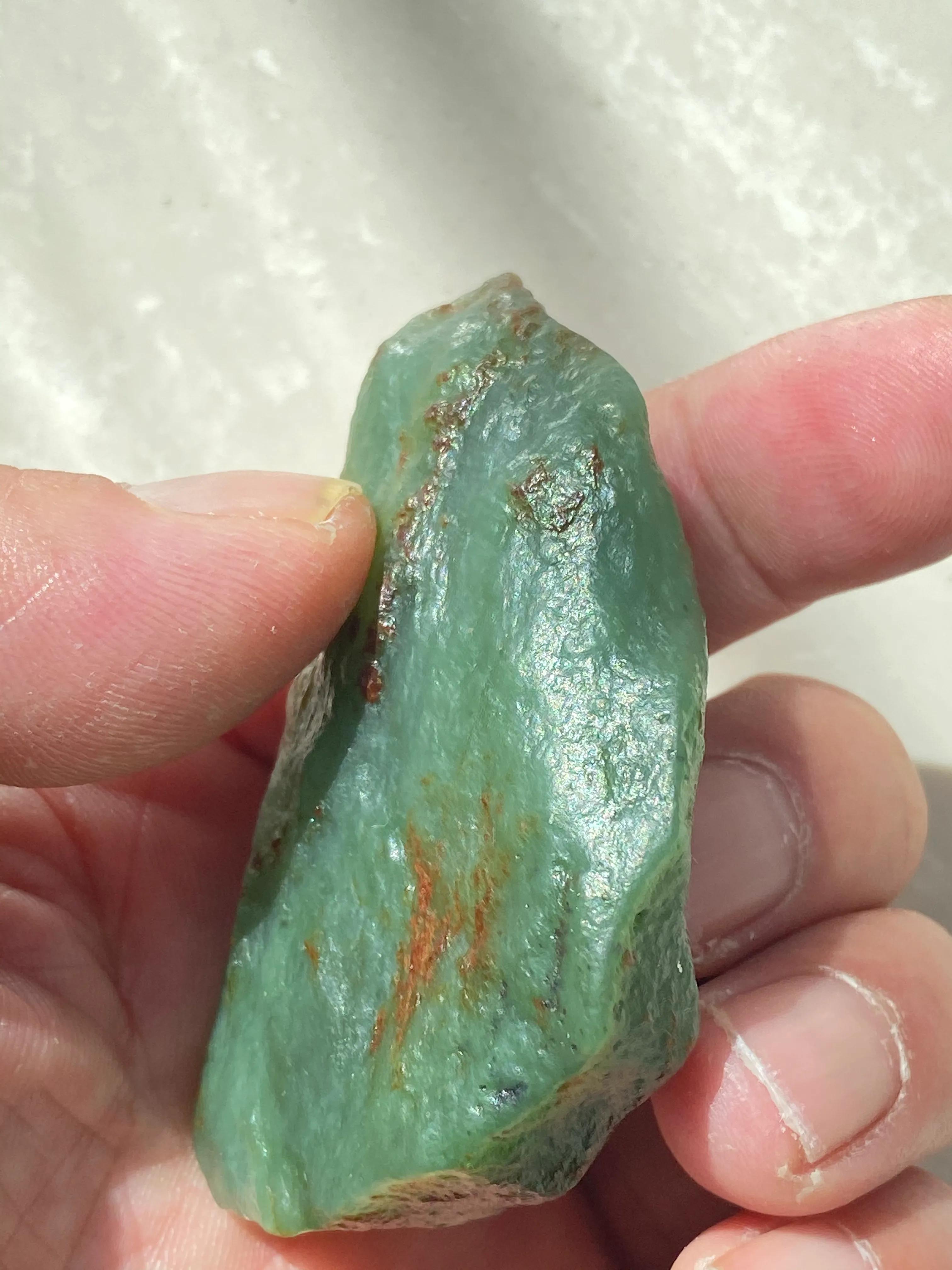 喜田新疆和田玉,新疆碧玉和和田玉有什么区别