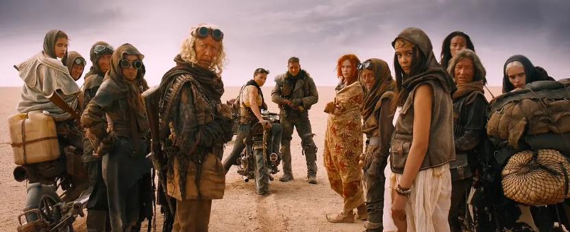 《狂暴之路》：疯狂高燃的动作电影背后，竟是女权的涅槃重生