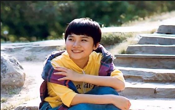 李娜从一代歌后到削发为尼,李娜从一代歌后去哪了