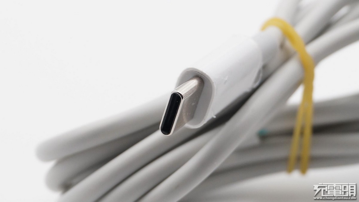 小米笔记本充电器跟哪款手机通用,小米67w的充电器支持多少pd