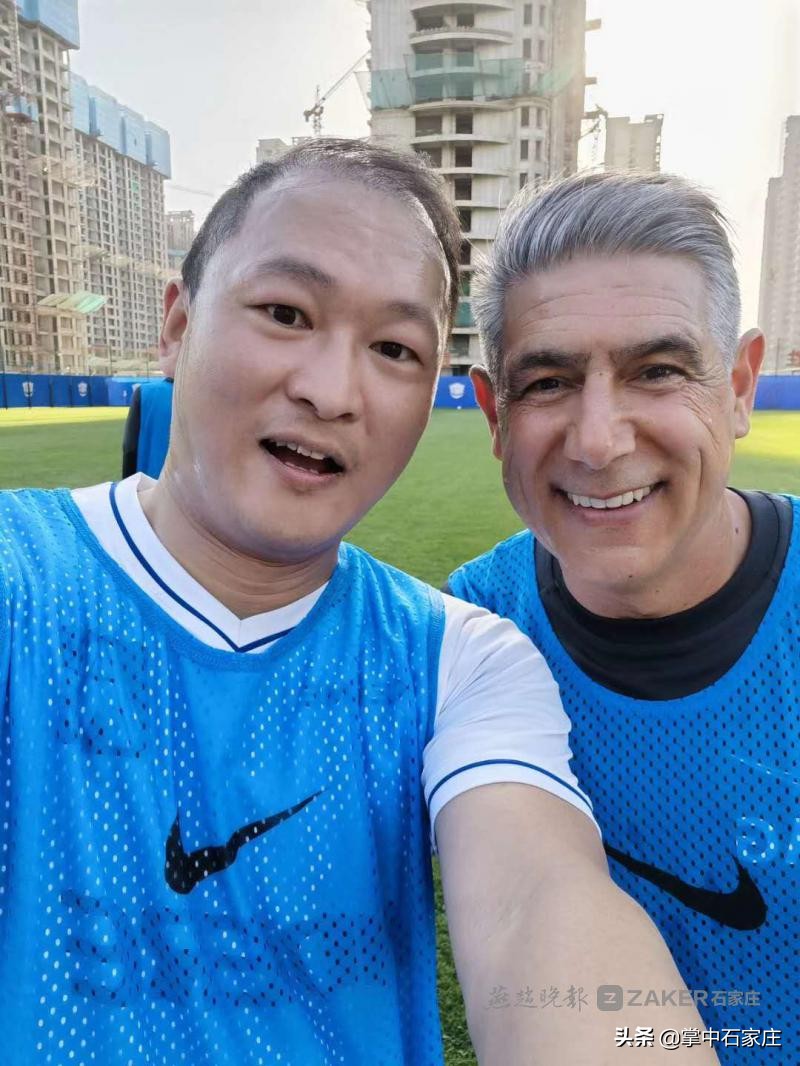 从小练足球以后的出路,从小练足球