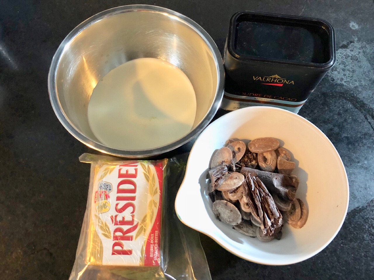 北海道生巧克力入口即化,自己在家做的可口的生巧教程来了