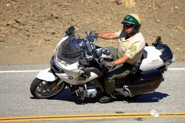 一篇文章让你读懂国外的摩托车生活