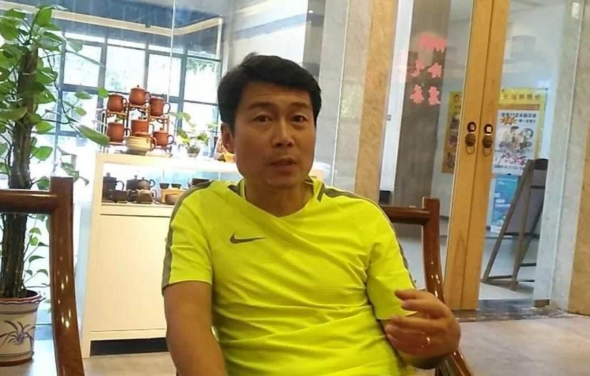 足球职业化后那些让人记忆深刻的国产中场发动机