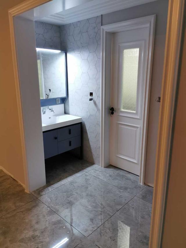 简约欧式风装修温柔色调,欧式装修软装配简约风格