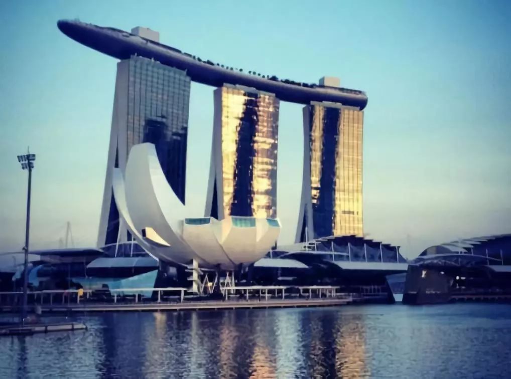 海口出发新加坡马来西亚跟团游,398买一送一旅游能去吗