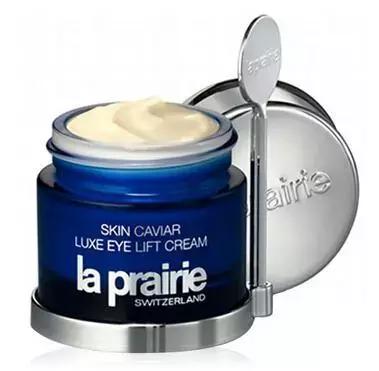 别傻了，你以为她们是真的惨么？