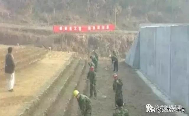 桥涵背墙达到多少强度可以回填,公路桥涵施工技术规范涵洞回填