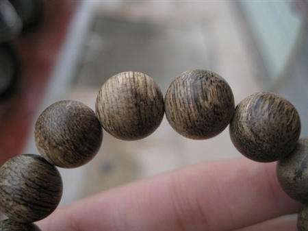 沉香珠子好坏鉴别,沉香的好坏