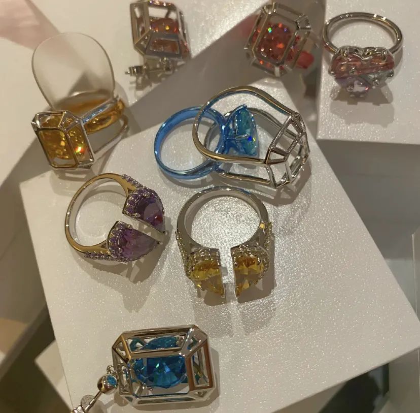 这个夏天你值得拥有的首饰系列,最流行不过时的戒指