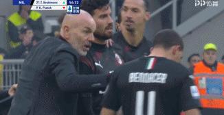 无人防守踢门柱,伊布二次回米兰表现