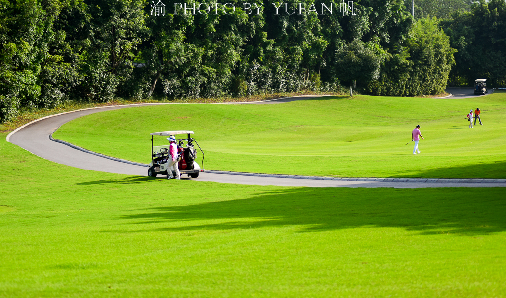 重庆3天2夜就这么玩打卡网红景点,重庆旅游必去的地方网红打卡
