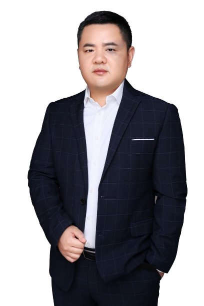 2019汽服连锁论坛“大咖说十二人”之车仆汽服陈琪