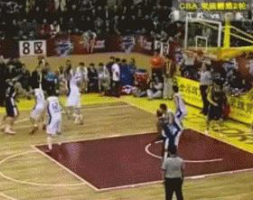 易建联(16年),顶天立地