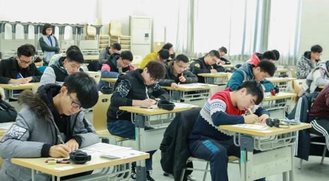 高考成绩不理想可以上什么学校,高考分数不理想如何报个好的专科