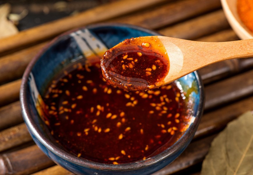 炸辣椒油发现油少了可以中途加吗,炸辣椒油不够能二次加油吗