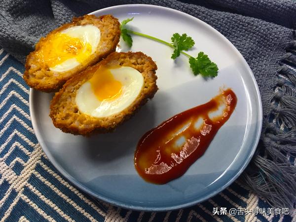 酥香肉溏心蛋在家也能做，原料简单，做出来很高级，关键步骤在这