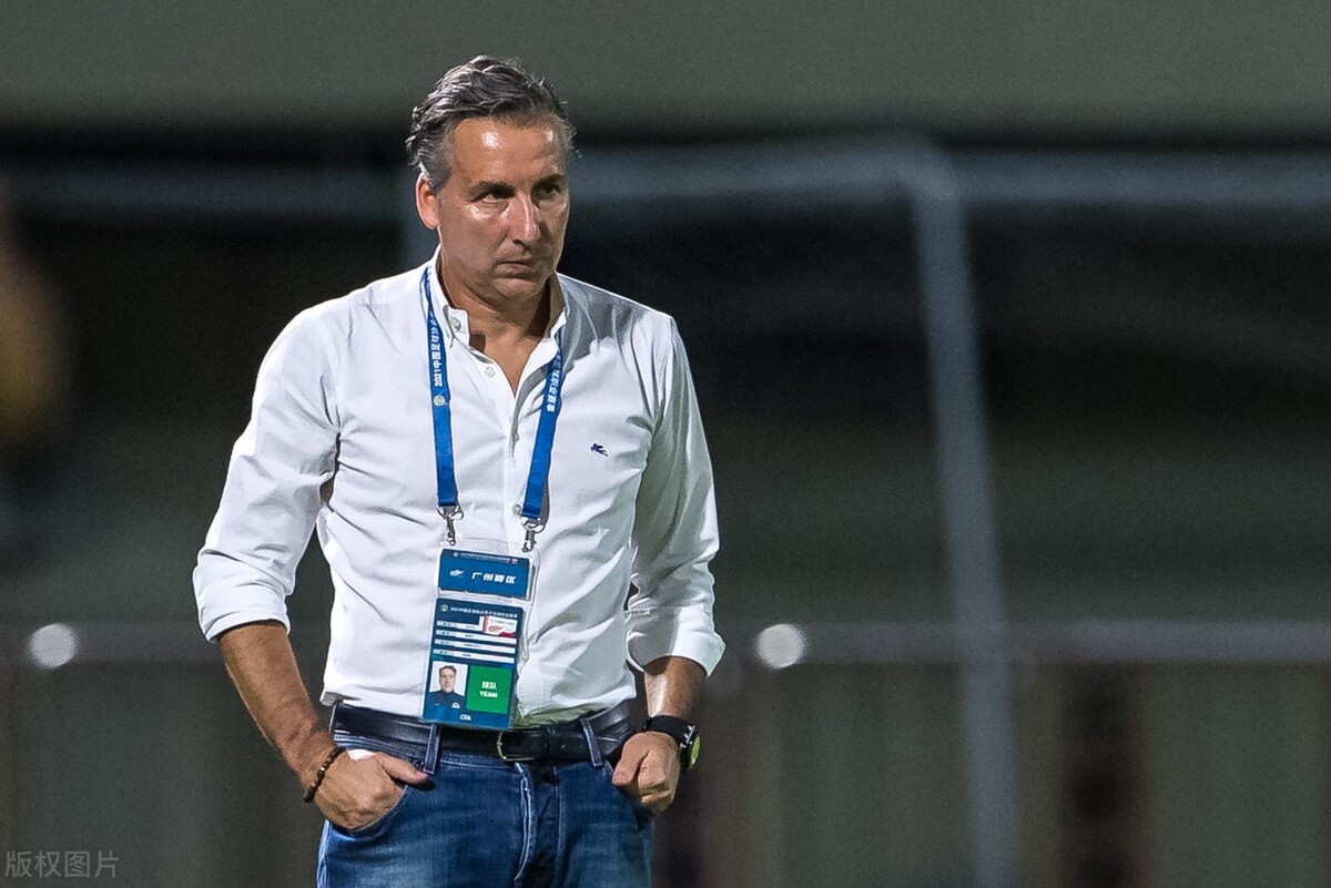 河南嵩山龙门争冠,河南嵩山龙门足球比赛直播