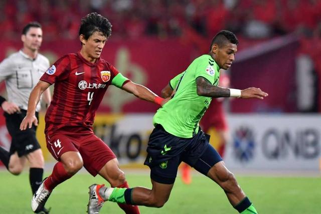 上港外援续约最新消息,上港外援达维转会费