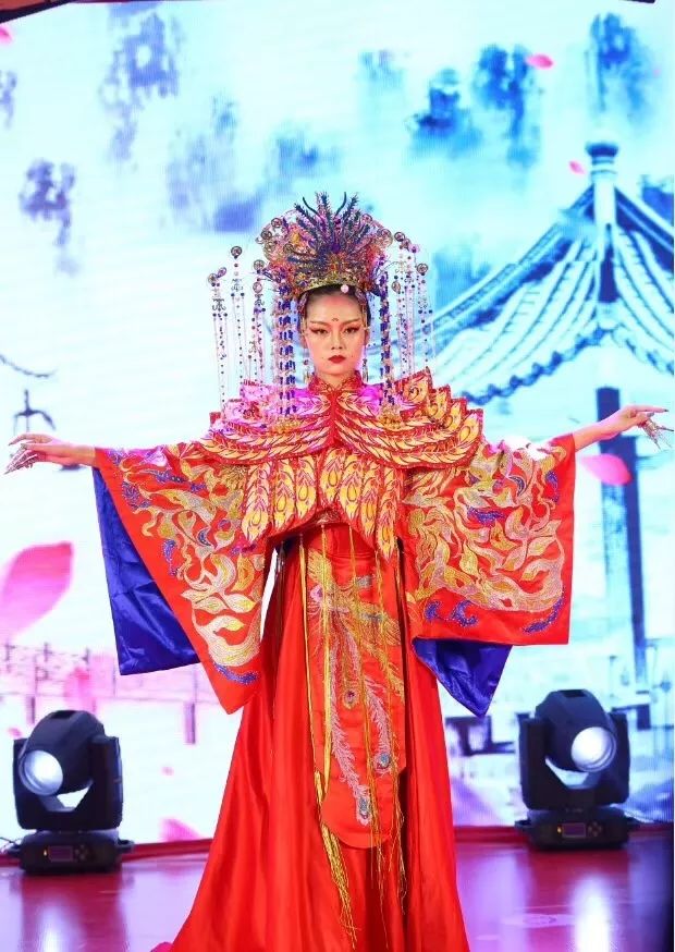 苏宁广场最新消息官方,苏宁国庆广场最新消息