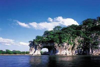 桂林旅游十大坑人景点,桂林旅游必去的十大景点攻略