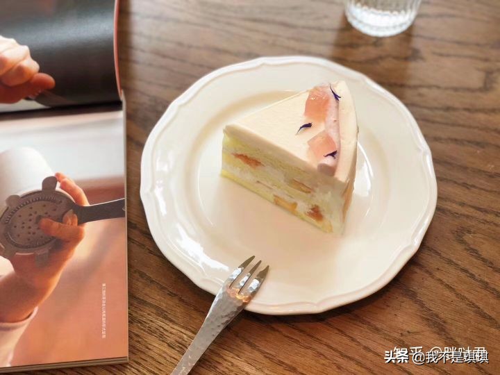 蛋糕店一般一天能卖多少蛋糕,蛋糕店卖不完的甜品怎么处理