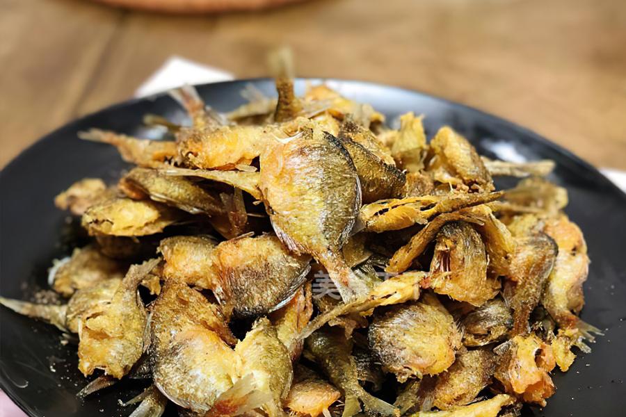 人称“中国彩虹”，吃起来却很苦，以前捞来喂鸭子，如今价格涨了