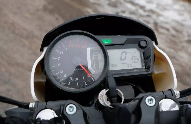 买多大排量的摩托油耗动力最优秀,省油双缸摩托