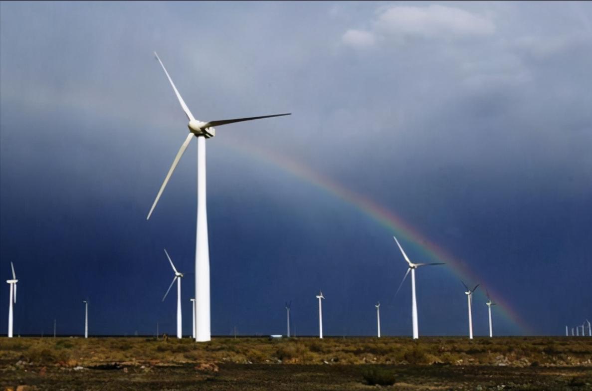 风力发电转一圈多少电几年回本,风力发电机转一圈发多少钱的电