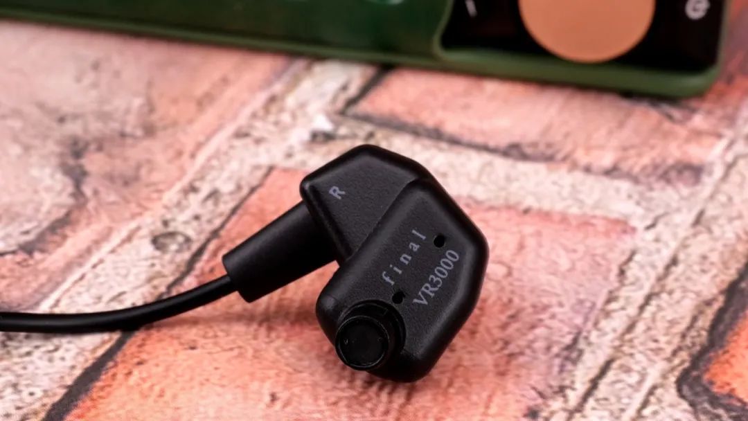 黄药师的女儿们——FinalAudioVR3000评测