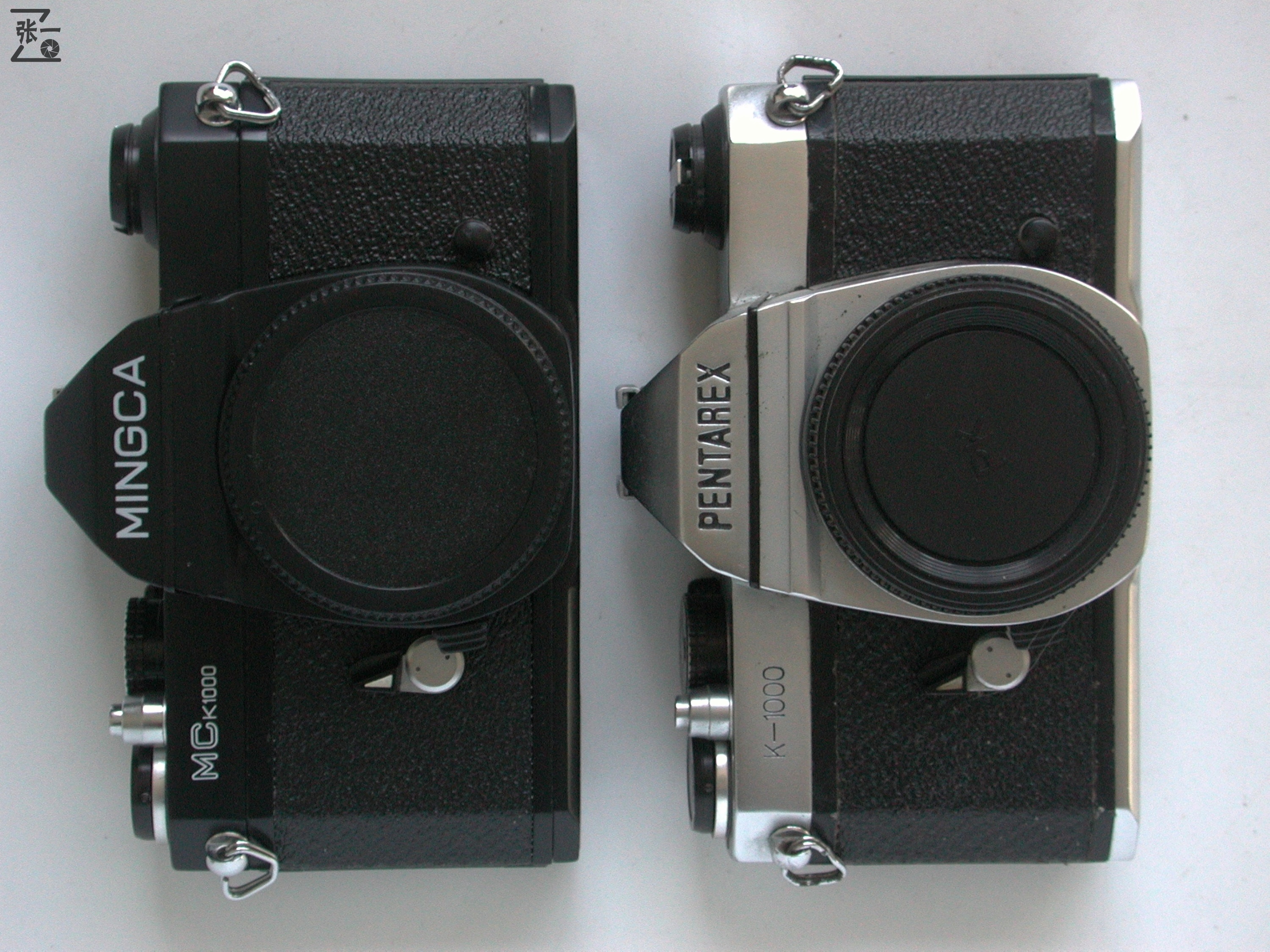 中国重庆生产的明佳MingcaMCK1000单反照相机