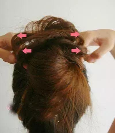 头发扎起来很短怎么扎丸子头,丸子头这样扎才好看整天都不易散