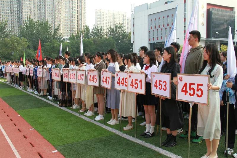 承时代使命谱青春华章演讲稿视频,承时代使命谱青春华章