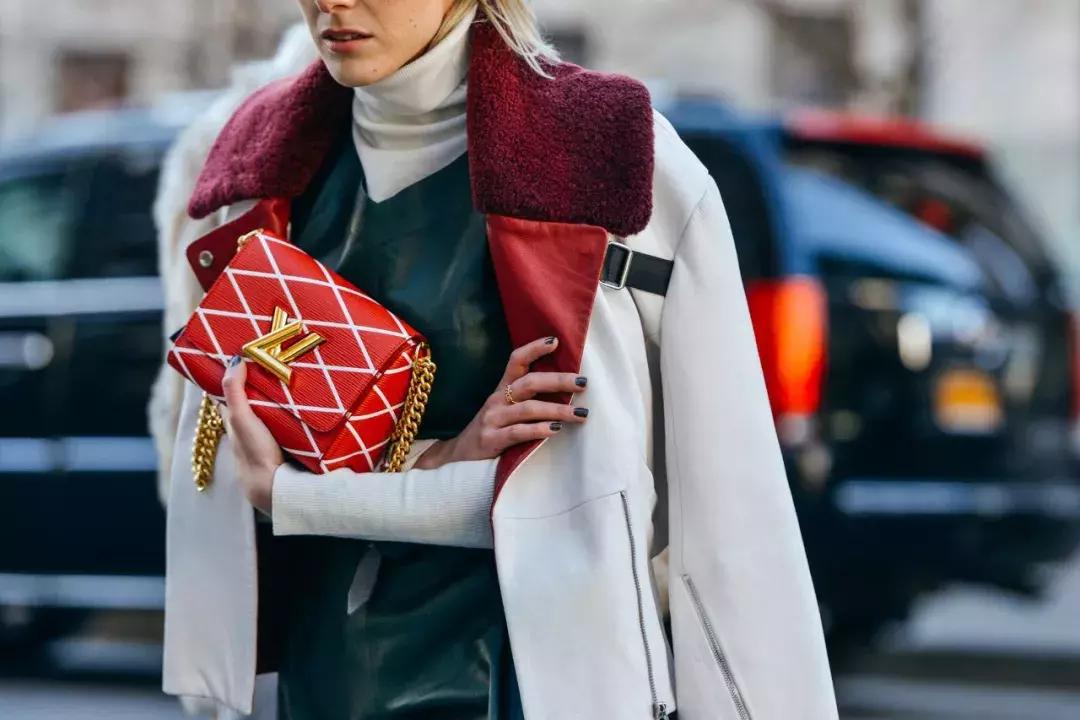 明星们买这个包时，都是“批发”的吗？