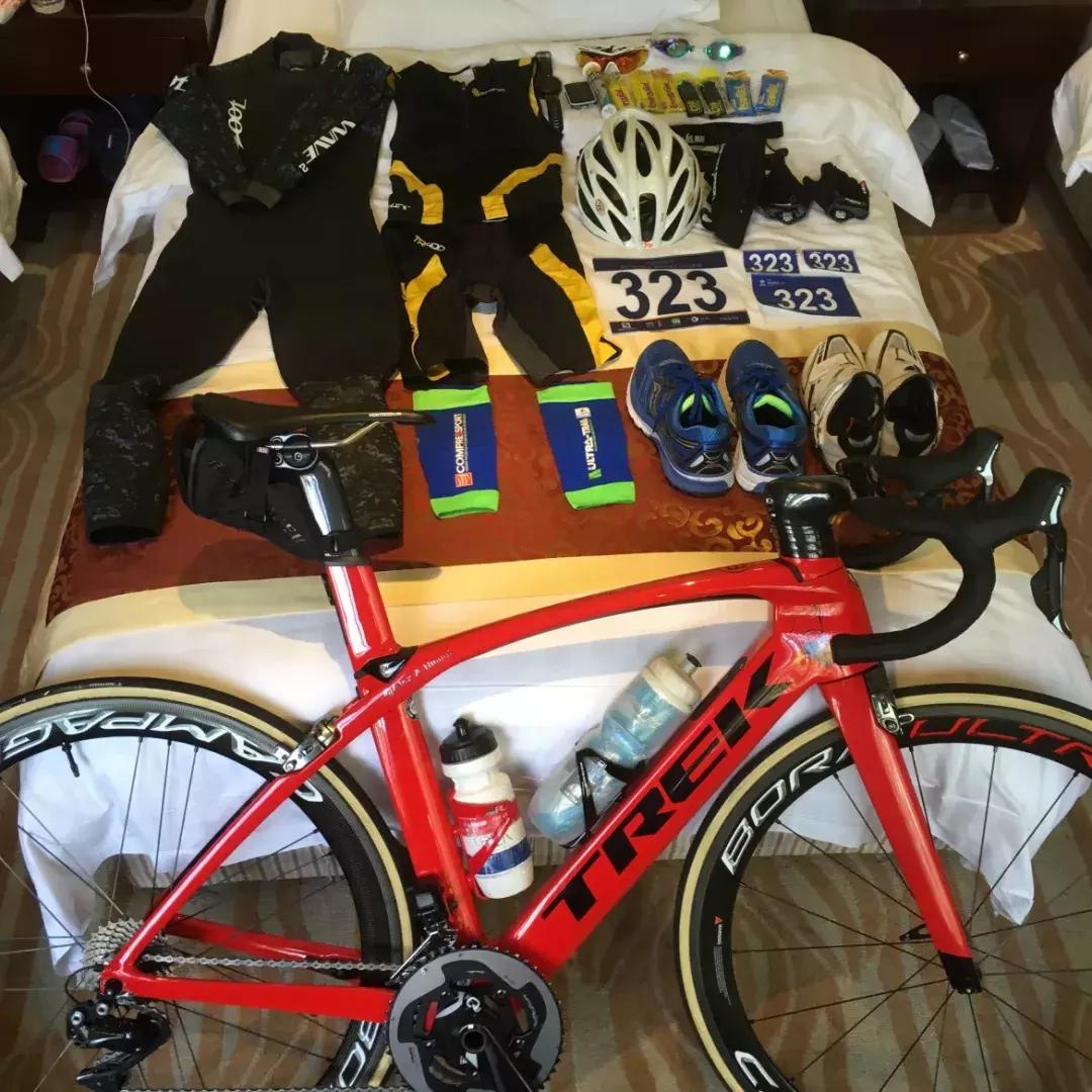 你们年纪轻轻的,不要碰这些东西,不然就像我一样