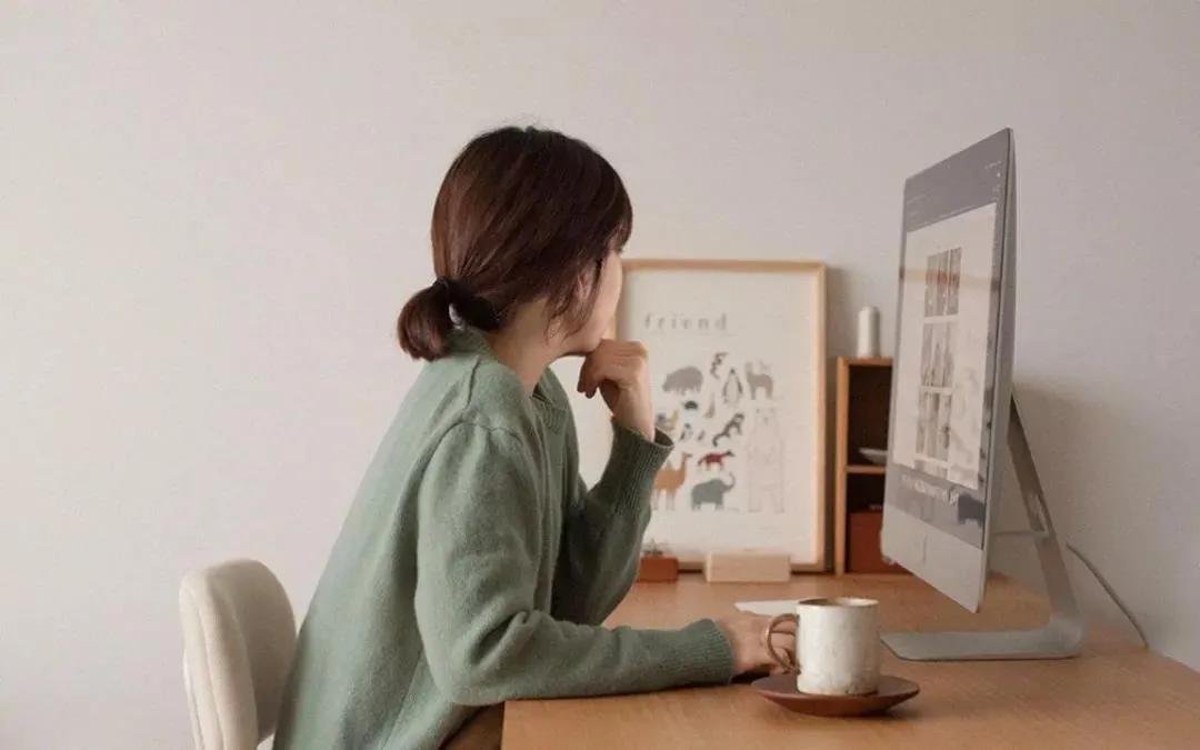 韩国主妇治愈生活,韩国主妇带着婴儿做家务