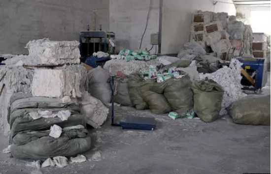 纸尿裤正品真假鉴别,怎么辨别纸尿裤黑心棉