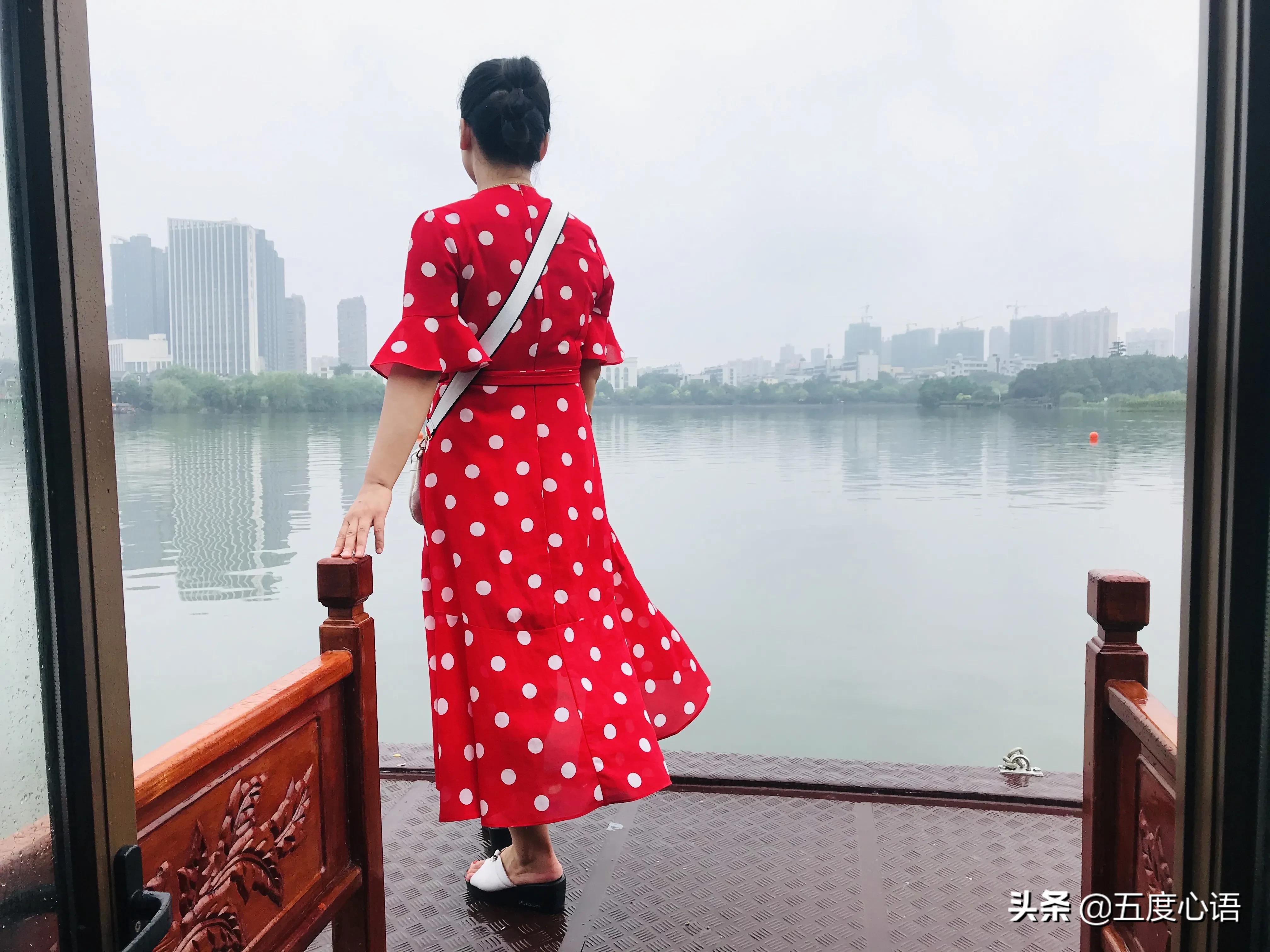 27岁女子辞掉月入3万的工作创业,不甘平庸辞掉工作