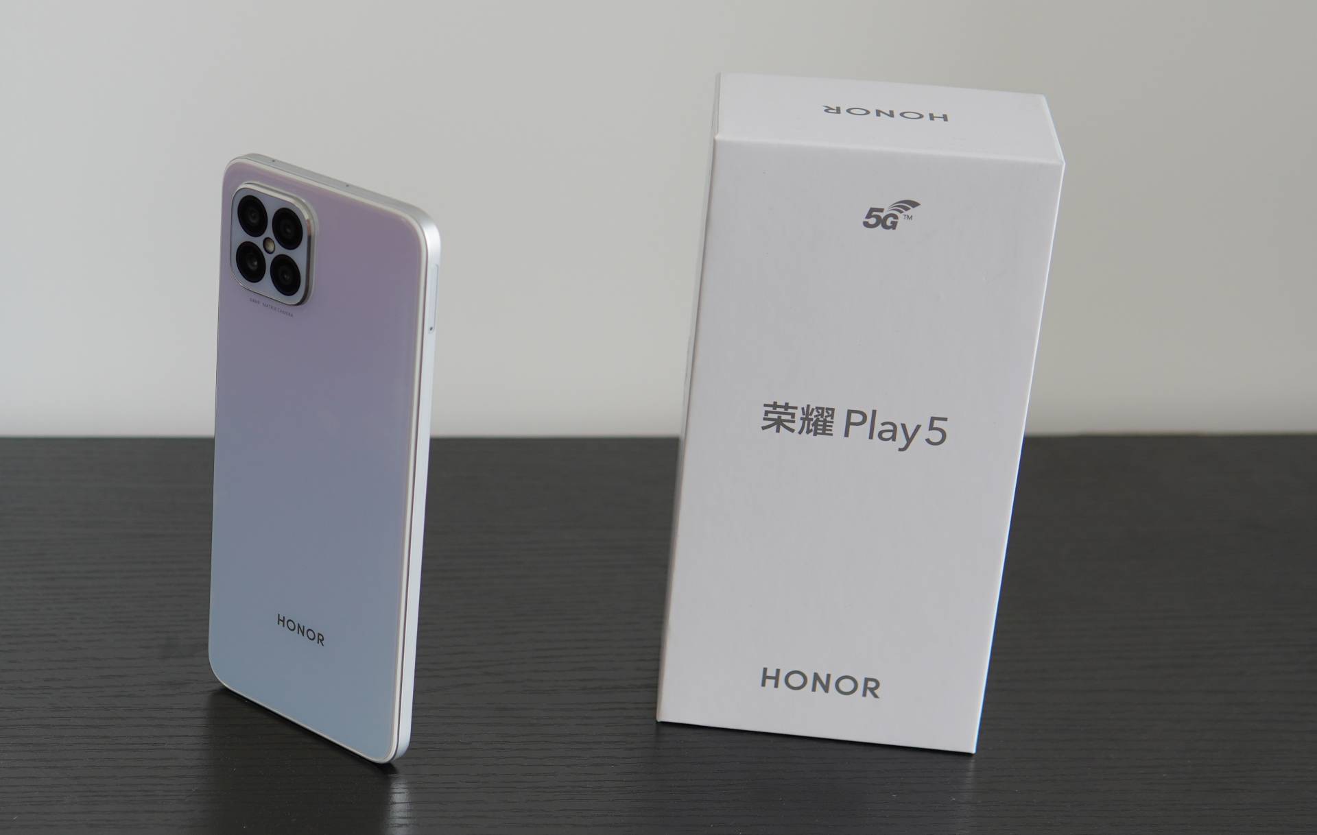 荣耀play5多长,荣耀play5能用多久