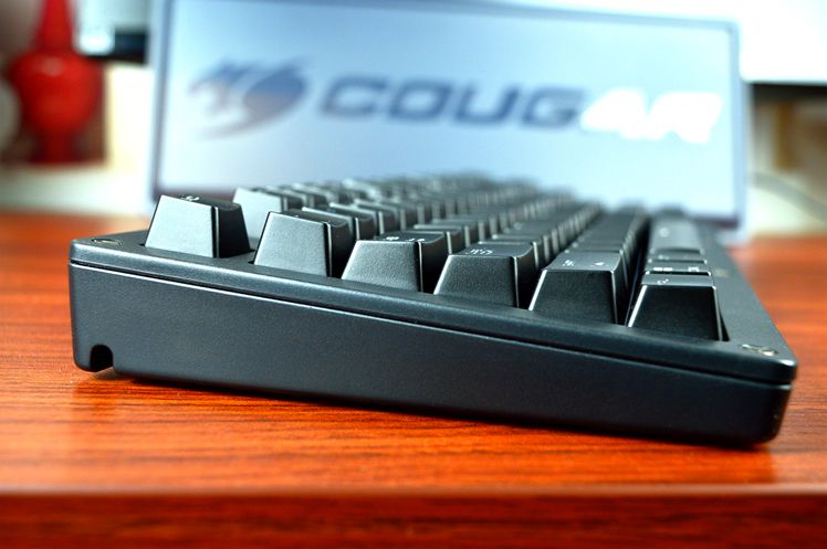 性价比高的青轴机械键盘推荐,性价比青轴机械键盘推荐