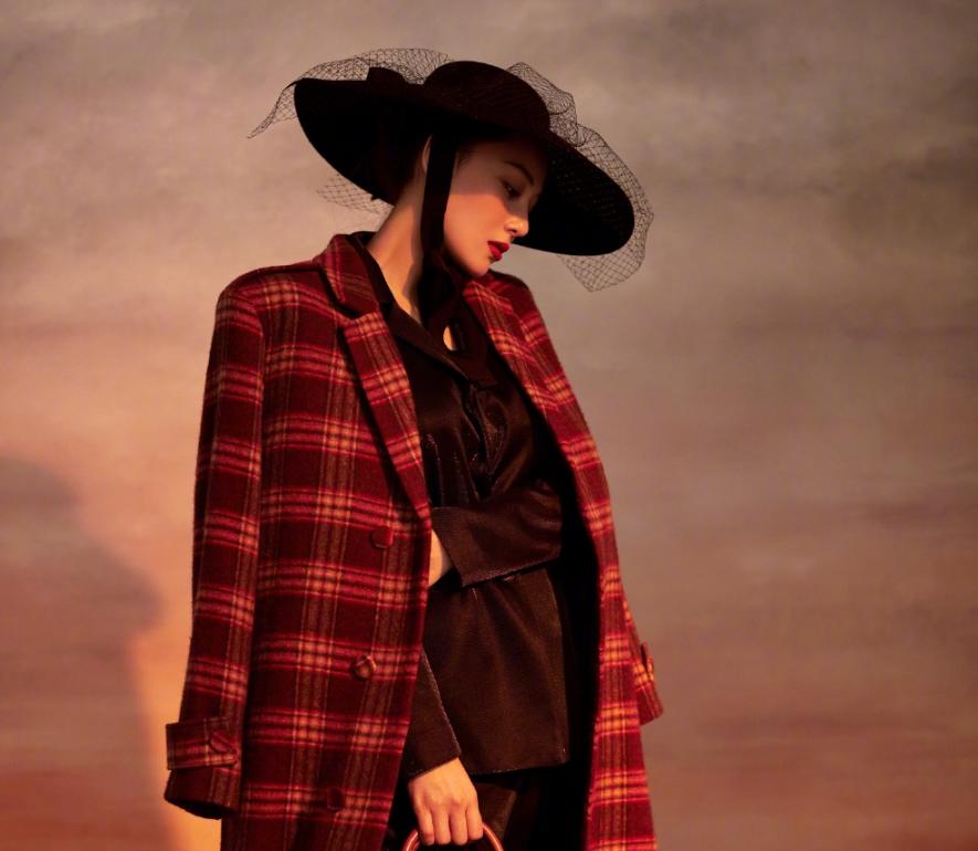 张馨予卖过的鞋,张馨予微信代购被骗后续