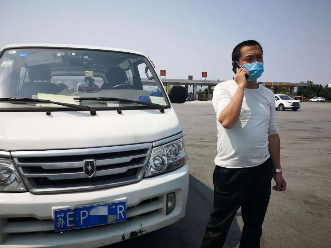 湖北老乡送温暖,湖北返乡老乡