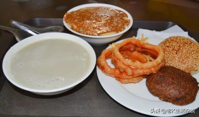 附近胡同里饭馆,胡同深处的小饭店