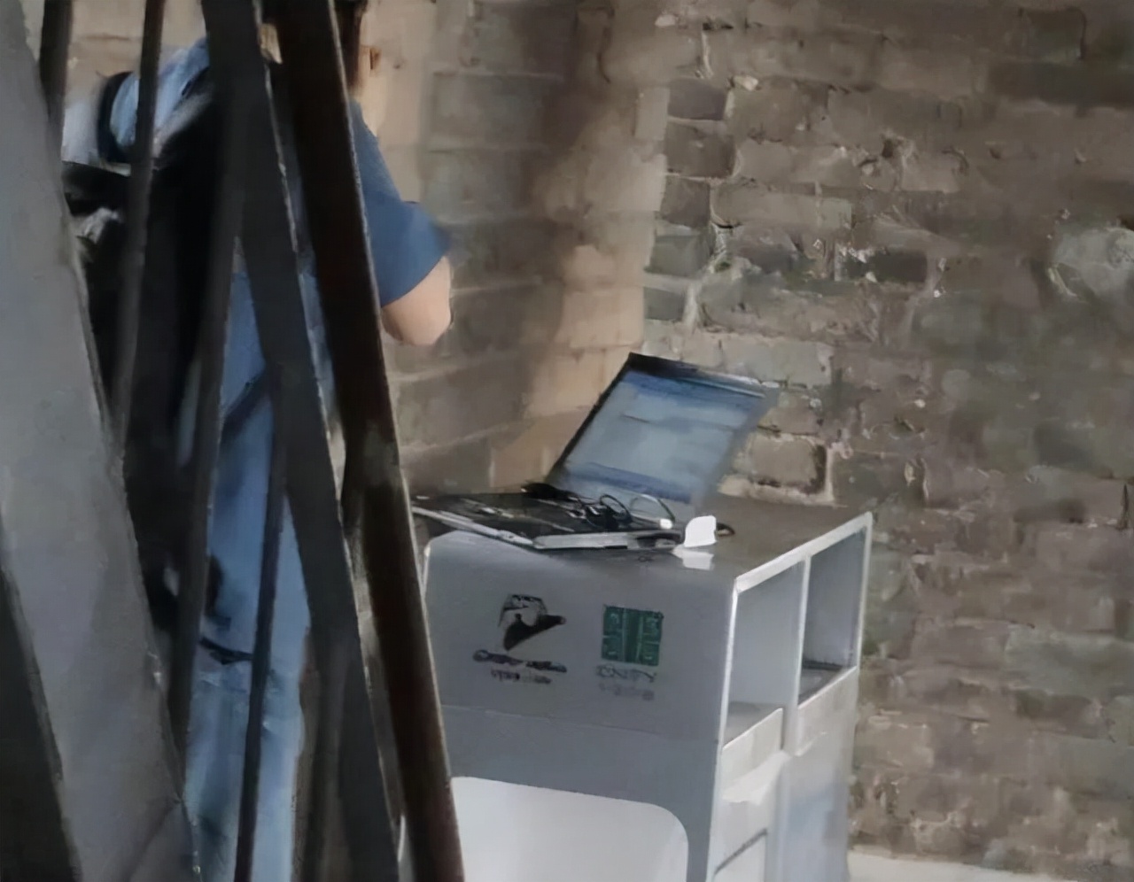 罗技鼠标mxanywhere3如何蓝牙连接,罗技MXAnywhere3鼠标